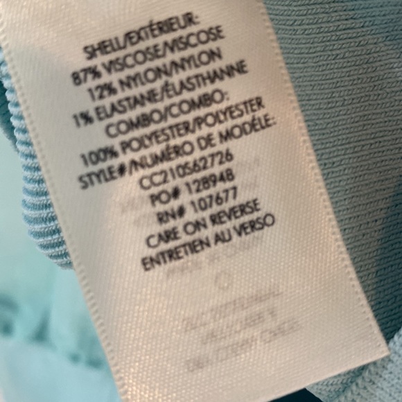 Alice and Olivia sweater - Picture 9 of 12